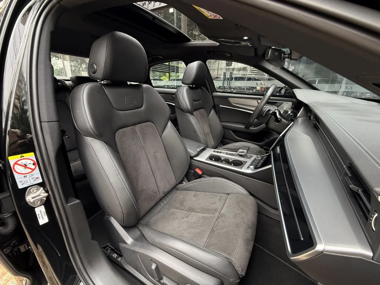 AUDI A6 3.0 55 TFSI PERFORMANCE BLACK - 2021 (BLINDADO) - Imagem 7