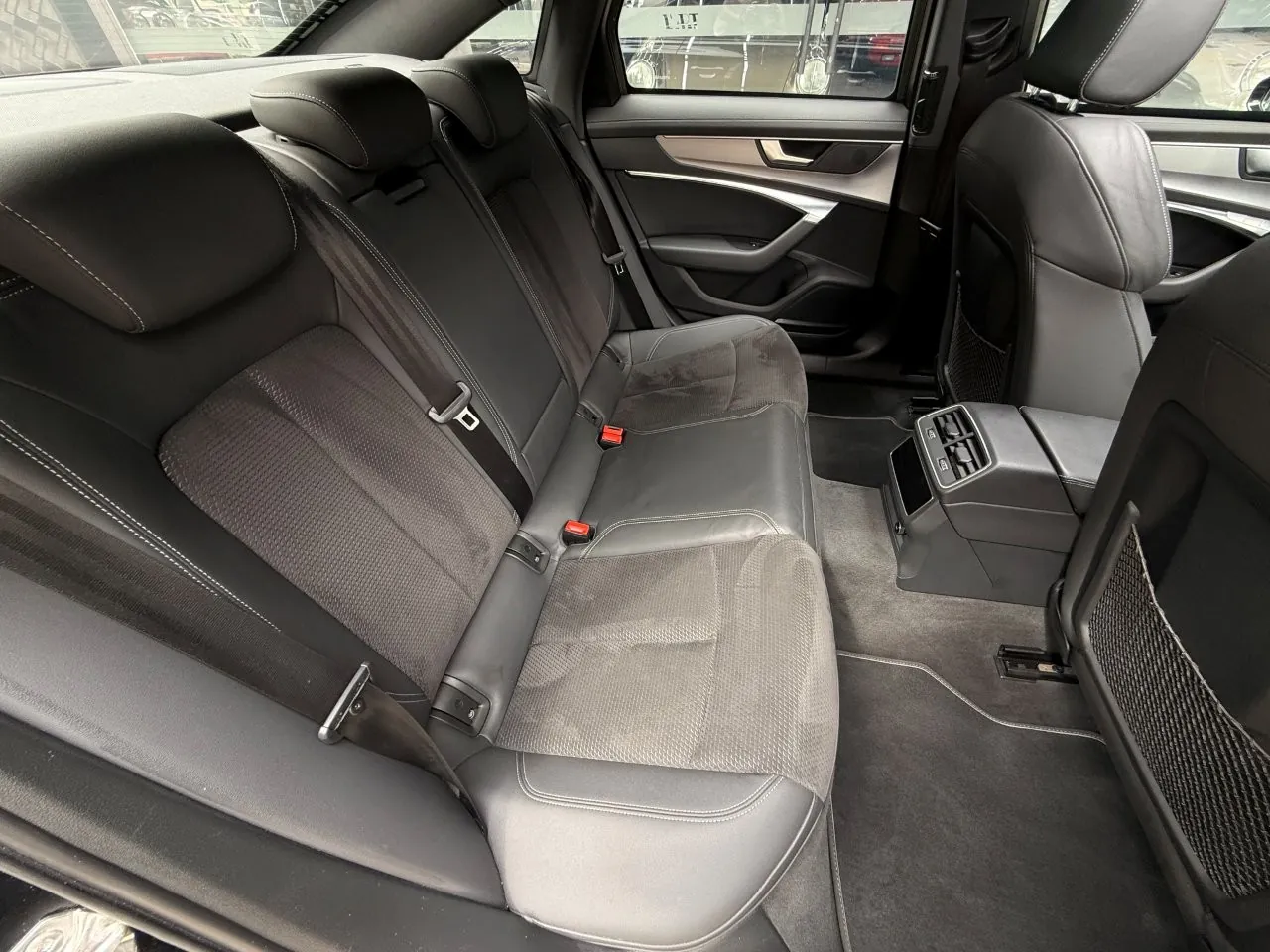 AUDI A6 3.0 55 TFSI PERFORMANCE BLACK - 2021 (BLINDADO) - Imagem 9